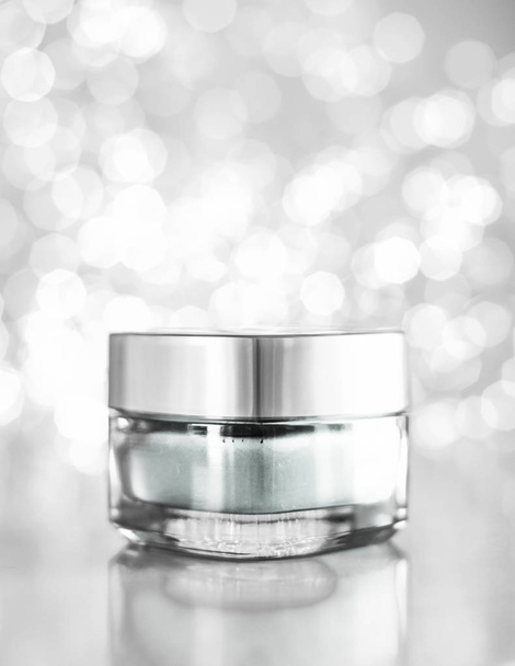 Beauty complexion face cream for sensitive skin, luxury spa cosm - 写真・画像