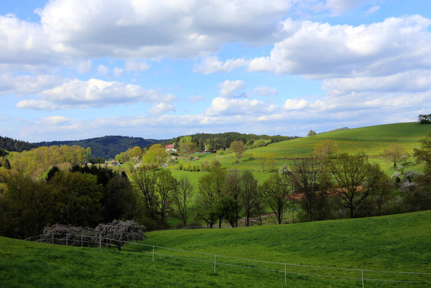 the odenwald - mittelgebirge near steinklingen in the spring - Zdjęcie, obraz