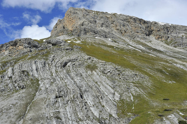 scenic view of majestic alps landscape - Фото, зображення