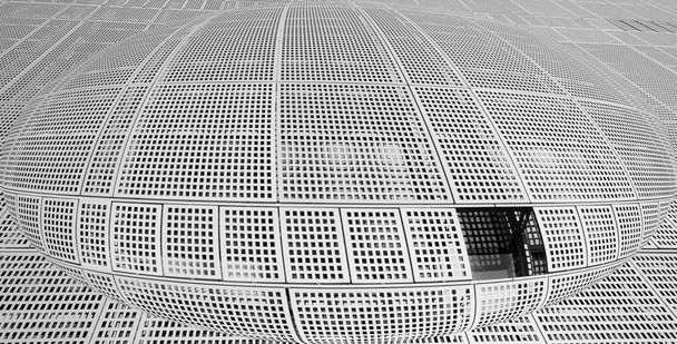 Сфера металлоконструкции, абстрактный фон с серой металлической сетью в форме шара и окна на ней
 - Фото, изображение