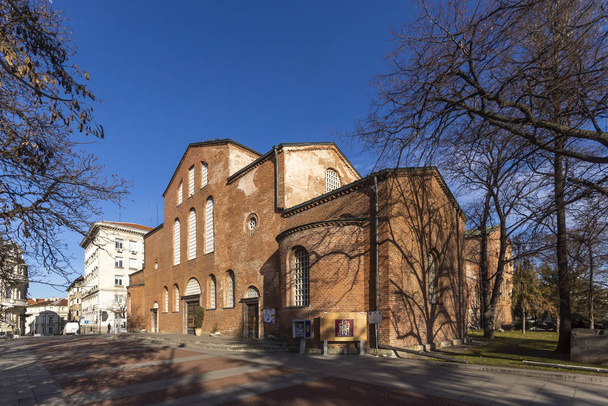 Ancient building of Saint Sofia church in Sofia - Foto, Bild