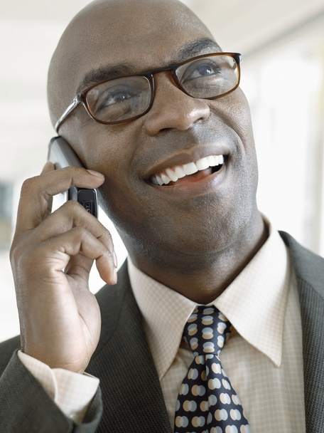 Businessman using phone - Foto, Imagen