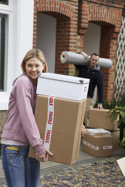 Couple moving house - Foto, afbeelding
