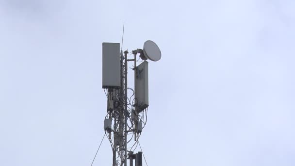 base stations of mobile cellular operators located in the city and on the roofs - Footage, Video