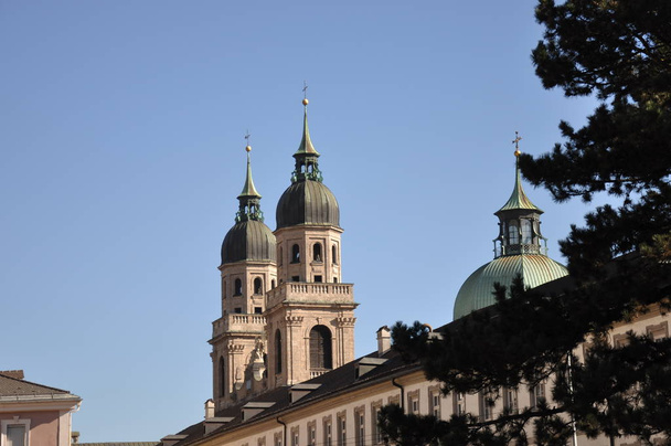 st. jacob's cathedral,innsbruck cathedral,innsbruck,steeples - Foto, Bild