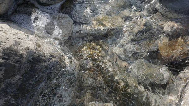 locatie - de Republiek Adygea. Natuurlijke zouthoudende natuurlijke bronnen - Foto, afbeelding