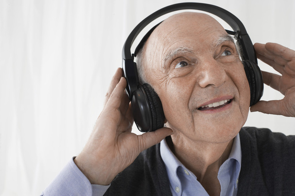 Man Listening to Music - Zdjęcie, obraz