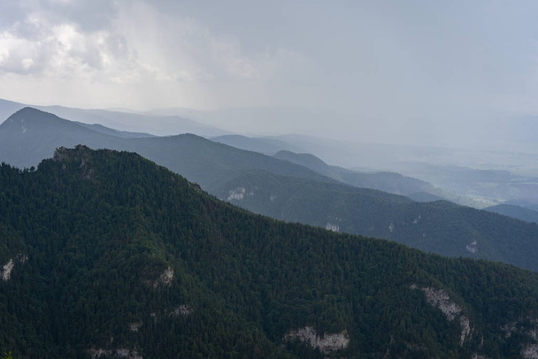 Velka Fatra hegyek nyáron Szlovákiában - Fotó, kép