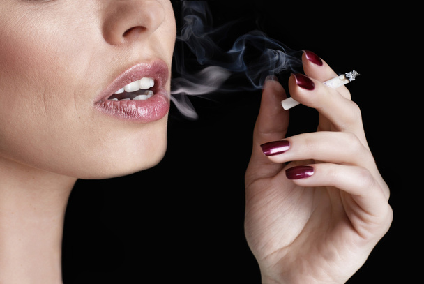 Seksowny dziewczynka palenia - Zdjęcie, obraz