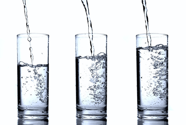 Water in glass - Φωτογραφία, εικόνα