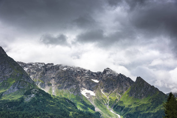 scenic view of beautiful alps landscape - Foto, Imagen