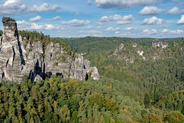 national park saxon switzerland elbsandsteingebirge bastei - Foto, afbeelding