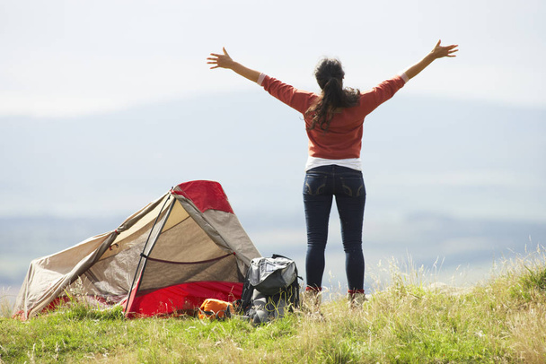 Teenage Girl On Camping Trip In Countryside - Fotó, kép