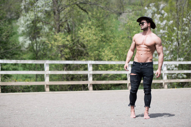 Handsome Man at Ranch Outdoors - Foto, Imagem