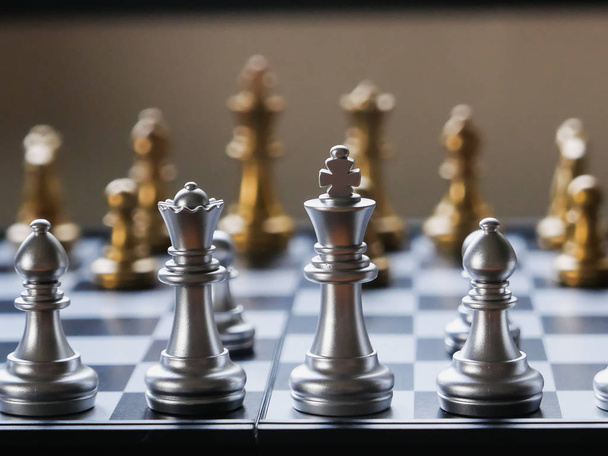 šachy na šachovnici, obchodní koncept - Fotografie, Obrázek