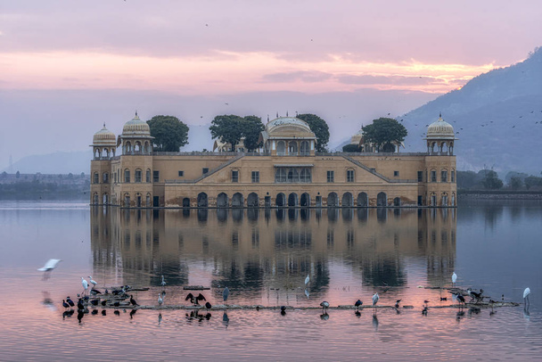 Jal Mahal νερό παλάτι ανατολή - Φωτογραφία, εικόνα