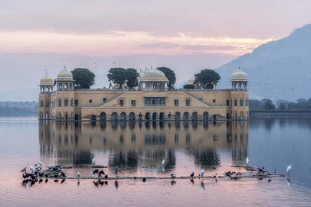 jal mahal água palácio nascer do sol - Foto, Imagem