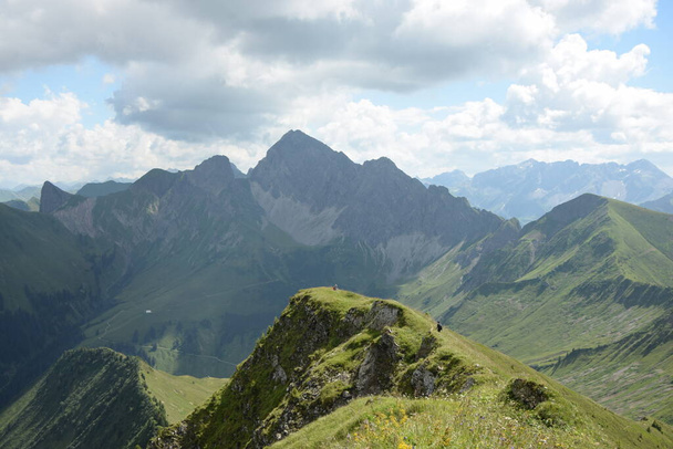 サミットザフェンホーンブレゲンツェルヴァルトブレゲンツェルヴァルドゲビルゲ山山山アルプスヴォールルベルクオーストリア風景自然サミット - 写真・画像