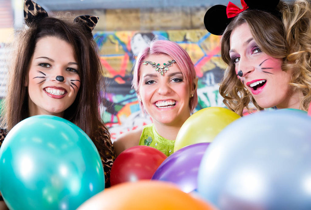 Young German women at fasching carnival having costume party - Foto, imagen