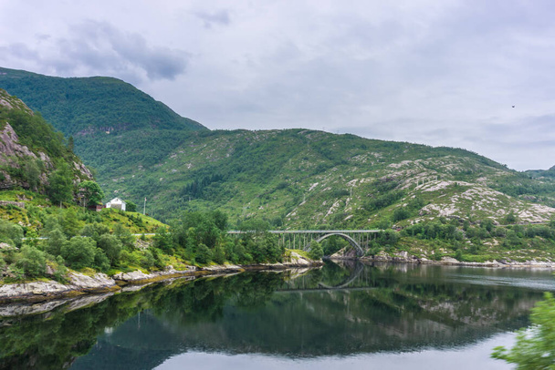 vista de paisajes en Escandinavia en el norte de Europa
 - Foto, Imagen