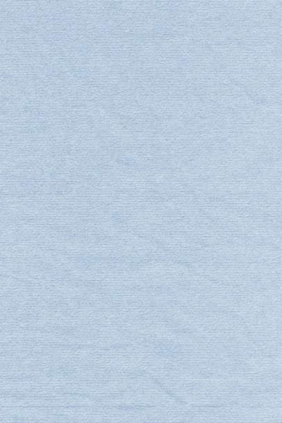Hoge resolutie Pale Powder Blue gerecycled gestreept kraftpapier Gekrompen grove korrelstructuur - Foto, afbeelding