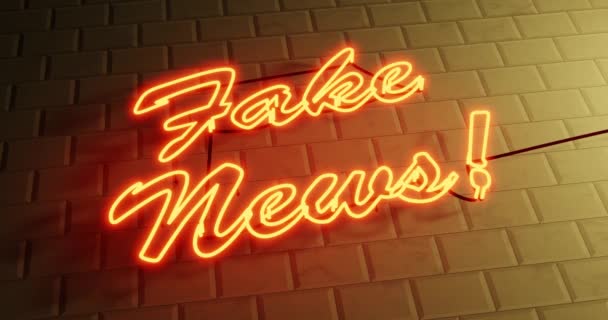 Fałszywy znak wiadomości lub alternatywne fakty jest propaganda i dezinformacja. Neon pokazujący nieuczciwe media społecznościowe i reklamy - 4k - Materiał filmowy, wideo