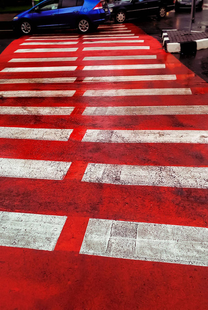 Roter Fußgänger in Batumi, Georgien - Foto, Bild