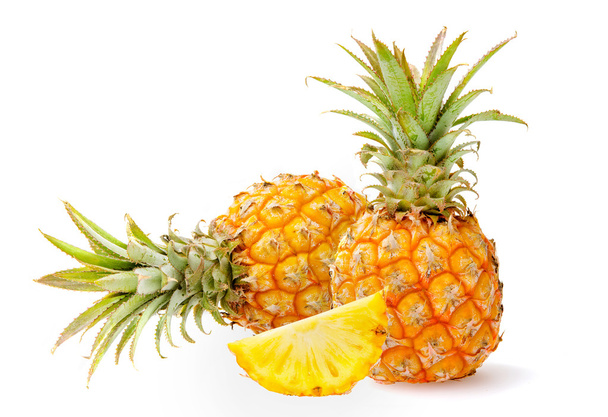 Ananas izolovaný na bílém - Fotografie, Obrázek