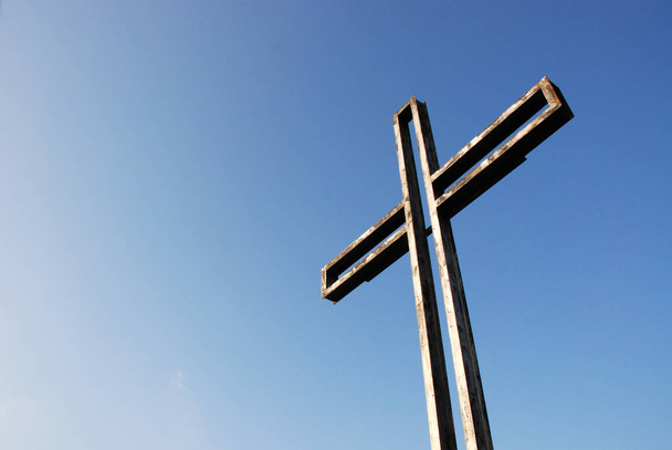 scenic view of christian crucifix - Zdjęcie, obraz