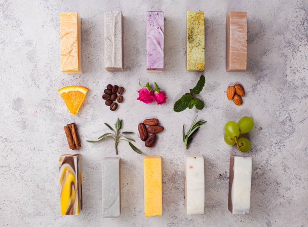 Organic handcrafted soap with its main components - Foto, Imagem