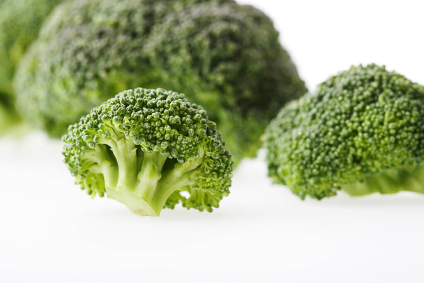 zelená brokolice, vegetariánská rostlinná strava - Fotografie, Obrázek