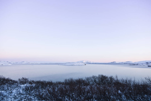 Winter landscape from Lake Thingvallavatn in Iceland - Fotoğraf, Görsel