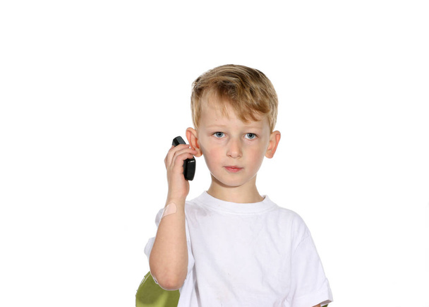 Little boy with cell phone - Photo, Image