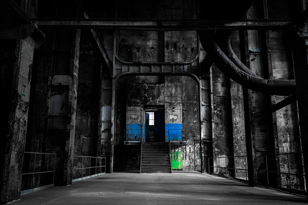 abandoned industrial interior - 写真・画像