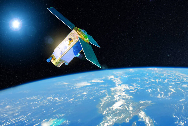 Satelliet voor het bestuderen van de atmosfeer en de hydrosfeer in de lage baan van planeet Aarde. Elementen van deze afbeelding geleverd door Nasa. - Foto, afbeelding