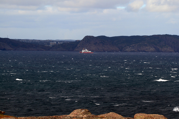 Navegando por la costa de Terranova
. - Foto, imagen