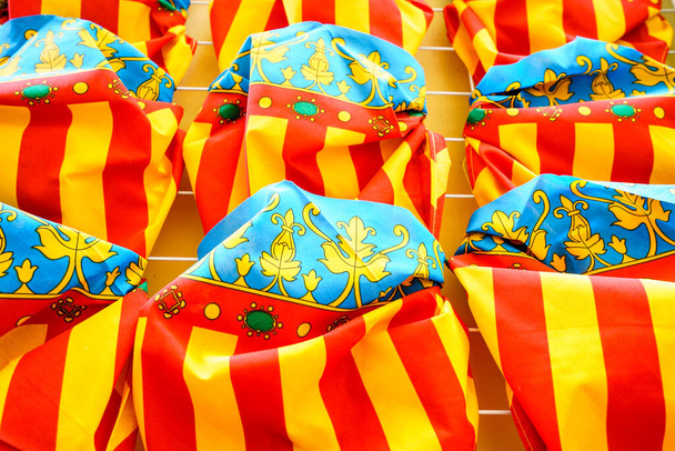 Valencianische Flaggen; Spanien - Foto, Bild