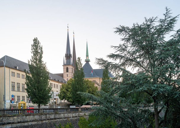 View of the spires of Notre-Dame Cathedral in Luxembourg city in the early morning. - Foto, Imagen