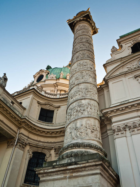 column of st. charles church - Foto, afbeelding
