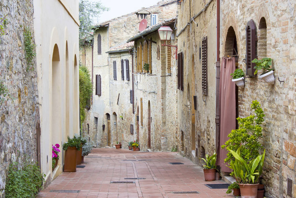 San Gimignano - small walled medieval hill town in the province of Siena, Tuscany, Italy - Valokuva, kuva