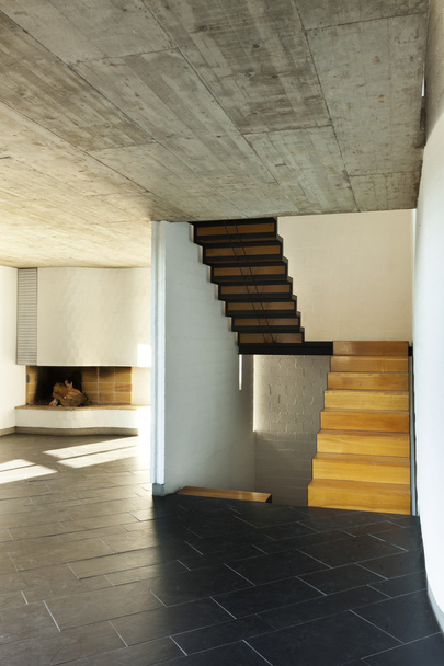 Interior modern villa, wooden staircase - Foto, afbeelding