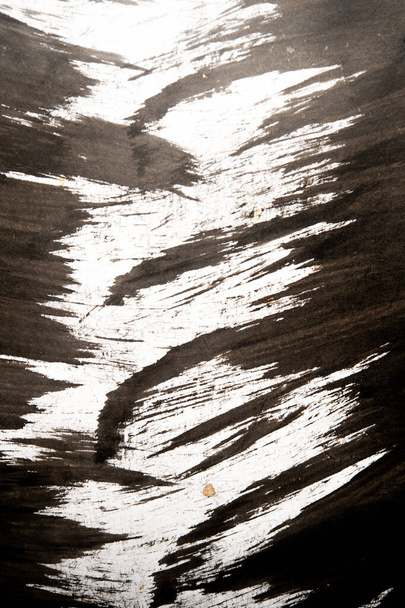 Caligrafía japonesa sobre papel japonés
 - Foto, Imagen