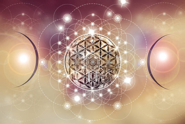 abstraktes Mandala-Bild mit heiligen Geometrie-Elementen  - Foto, Bild