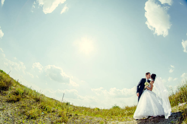 Lovely couple in Ukrainian wedding Lutsk - Φωτογραφία, εικόνα