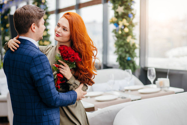 romantic love. caucasian couple on a date - Valokuva, kuva