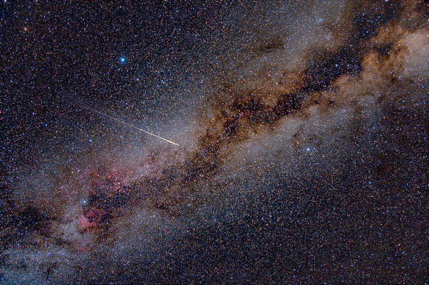Perseid meteor διέλευση του γαλαξία - Zdjęcie, obraz