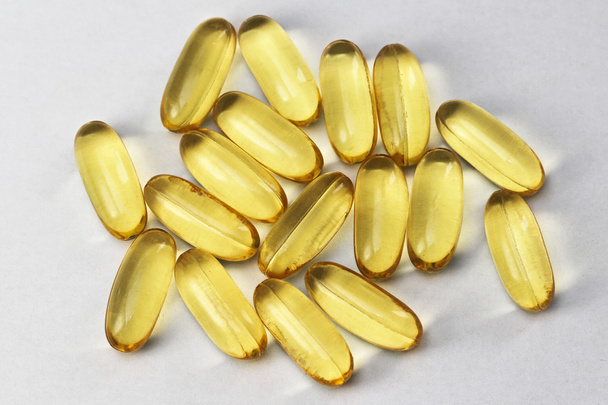 Omega oil supplements - Foto, imagen