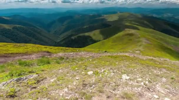 czas upływa piękne góry i chmury krajobraz przyroda - Materiał filmowy, wideo