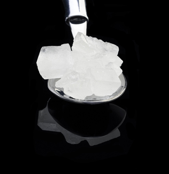 хрустальный сахар на ложке
 - Фото, изображение