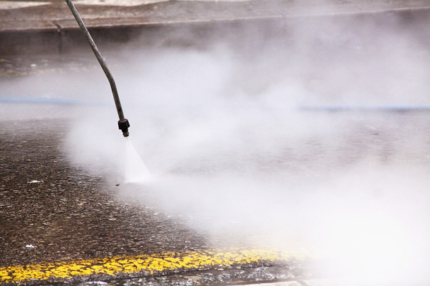 Cleaning the streets with water pressure - Photo, Image